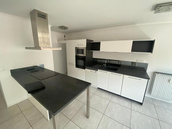 Appartement 5 pièces de 95 m² à Royat