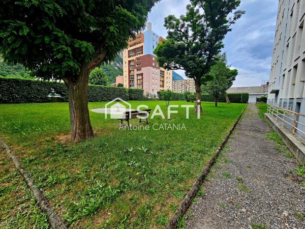 Sassenage - Appartement spacieux T4 de 75m².