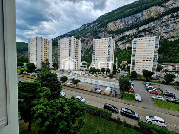 Sassenage - Appartement spacieux T4 de 75m².