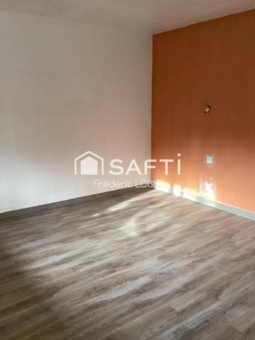 jolie petite maison sur la commune de Mussidan avec fort potentiel pour investissement locatif ou projet familial