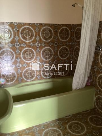 jolie petite maison sur la commune de Mussidan avec fort potentiel pour investissement locatif ou projet familial