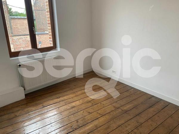 Location 3 Pieces 57 80000 Amiens 25 1310 01 0075