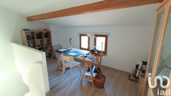 Maison traditionnelle 5 pièces de 156 m² à Saint-Maximin-la-Sainte-Baume (83470)