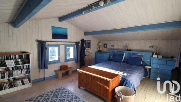 Maison traditionnelle 5 pièces de 156 m² à Saint-Maximin-la-Sainte-Baume (83470)