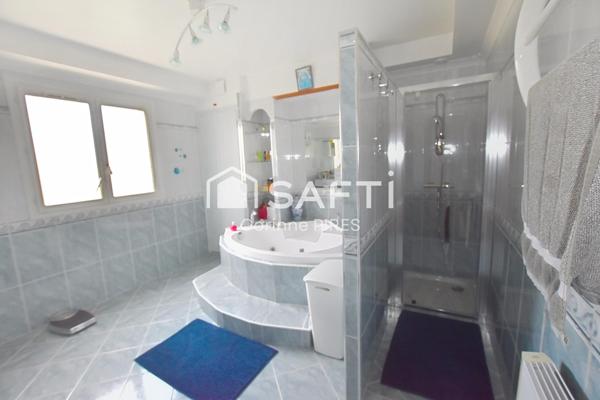 Maison familiale T 5/6 de 155 m² sur terrain de 2754 m² avec sous sol complet