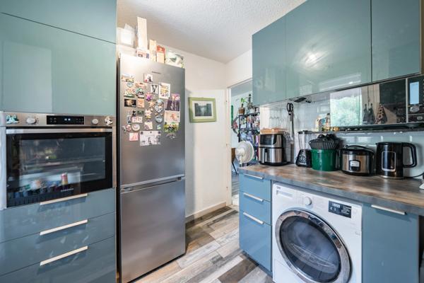 Appartement
         3 pièces
        - 58 m² Exclusivité 249 000 € *