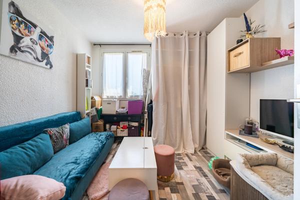 Appartement
         3 pièces
        - 58 m² Exclusivité 249 000 € *