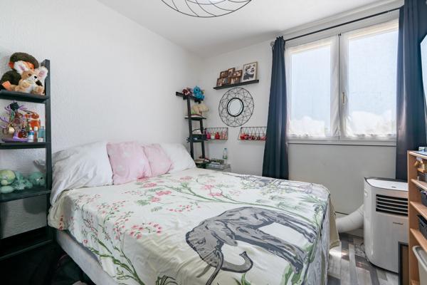Appartement
         3 pièces
        - 58 m² Exclusivité 249 000 € *