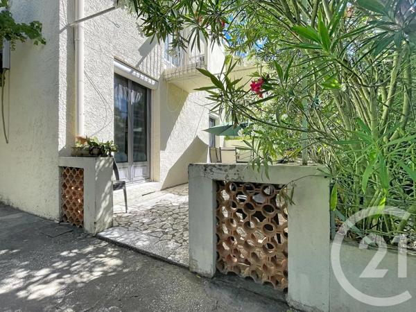 Maison à vendre  4 pièces - 104,74 m 2   BAGNOLS SUR CEZE  - 30