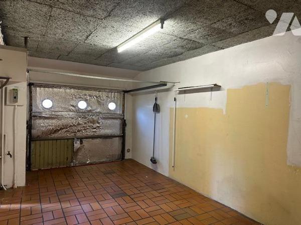 Pavillon de type 5 pièces, élevé sur un sous-sol/cave et édifié sur un terrain de 280 m² (source du