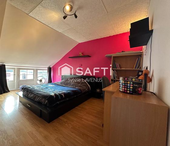 A OULCHY-LE-CHÂTEAU 02, MAISON DE CARACTERE DE 145 M2, AVEC SOUS-SOL ET  GARAGES SUR SON TERRAIN CLOS DE 603 M2.