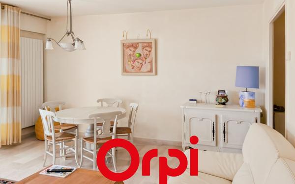Appartement à vendre    4 pièces •  Bandol