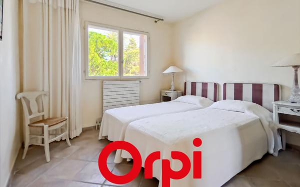 Appartement à vendre    4 pièces •  Bandol