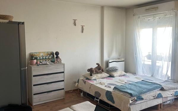 Appartement à louer    1 pièce •  Le Bourget