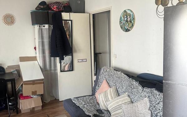 Appartement à louer    1 pièce •  Le Bourget