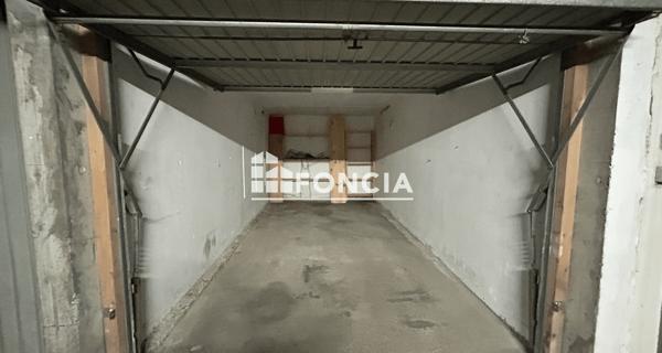 Location Parking 14 m² - La Rochelle 17000