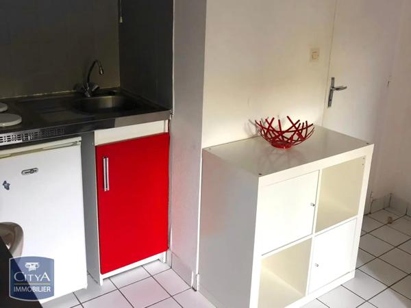 Appartement à louer 1 pièce 17.93m² Angers (49100)