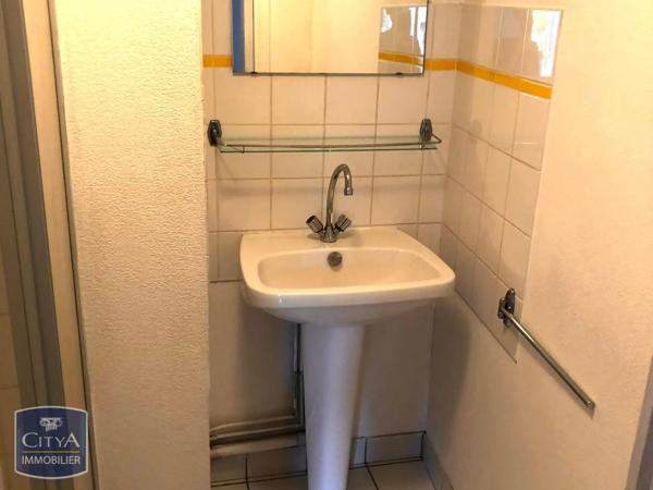 Appartement à louer 1 pièce 17.93m² Angers (49100)