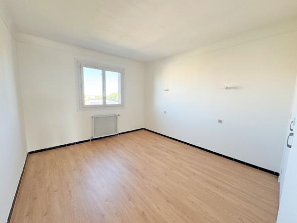 PERPIGNAN - Quartier la Lunette : Appartement 3 pièces 69 m² avec Parking