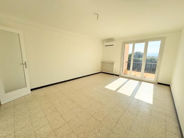 PERPIGNAN - Quartier la Lunette : Appartement 3 pièces 69 m² avec Parking