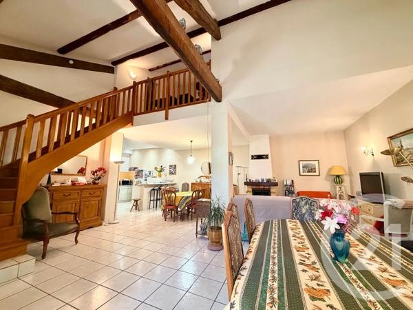 Maison à vendre  5 pièces - 215,68 m 2   LANSARGUES  - 34