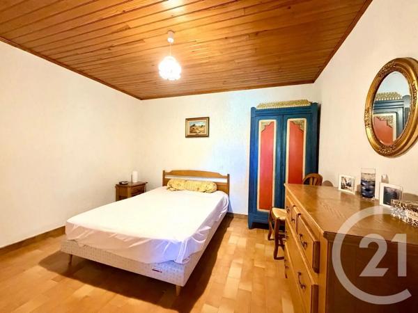 Maison à vendre  5 pièces - 215,68 m 2   LANSARGUES  - 34