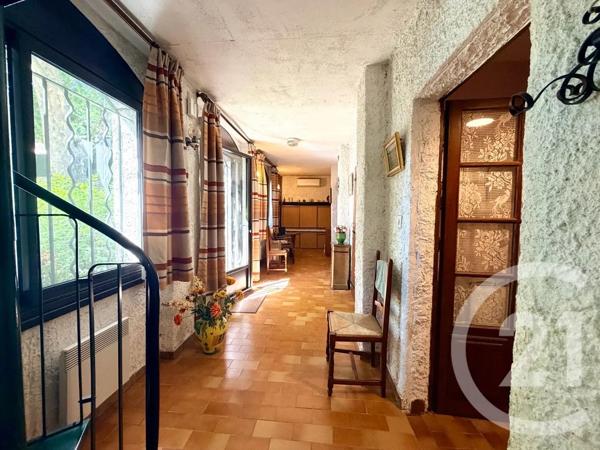 Maison à vendre  5 pièces - 215,68 m 2   LANSARGUES  - 34