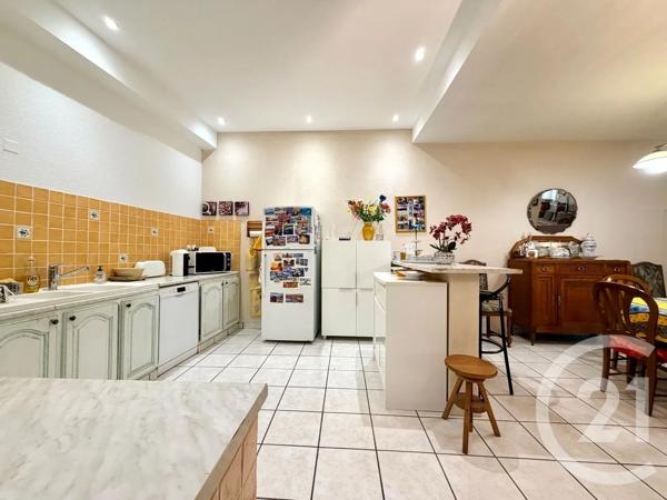 Maison à vendre  5 pièces - 215,68 m 2   LANSARGUES  - 34