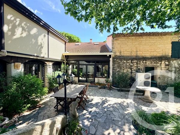 Maison à vendre  5 pièces - 215,68 m 2   LANSARGUES  - 34