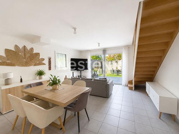 Maison Bron 4 pièce de 88,40m2 avec terrasse et garage fermé