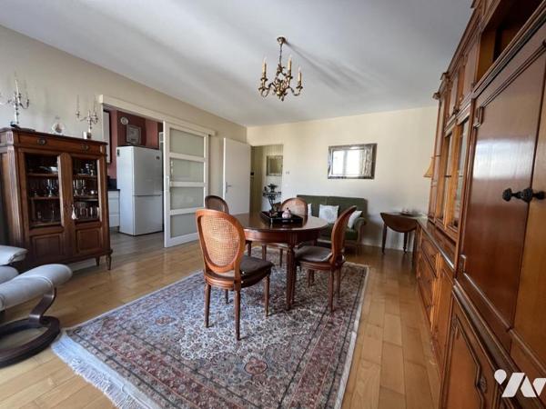 Le Chesnay - Quartier le Chesnay - Appartement 3 chambres et possibilité parking