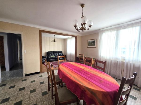 Maison traditionelle, ses dépendances et son terrain agricole !! A visiter sans tarder !