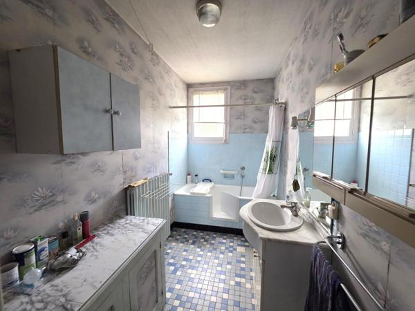 Maison traditionelle, ses dépendances et son terrain agricole !! A visiter sans tarder !