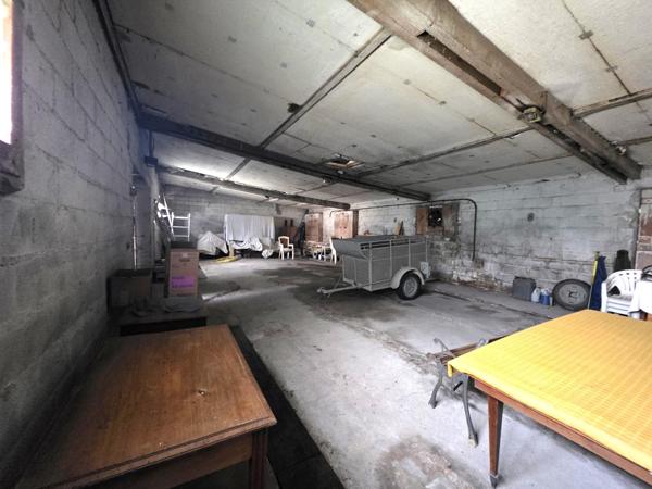 Maison traditionelle, ses dépendances et son terrain agricole !! A visiter sans tarder !