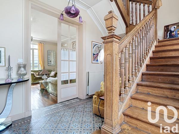 Maison à vendre 10 pièces 320 m² Château-Thierry