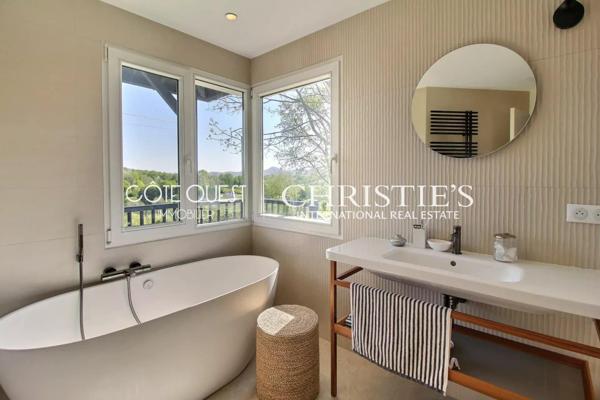 À vendre Urrugne – Maison avec piscine vue montagnes