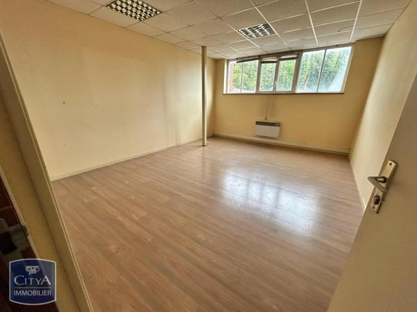 Local professionnel à vendre Floing (08200)