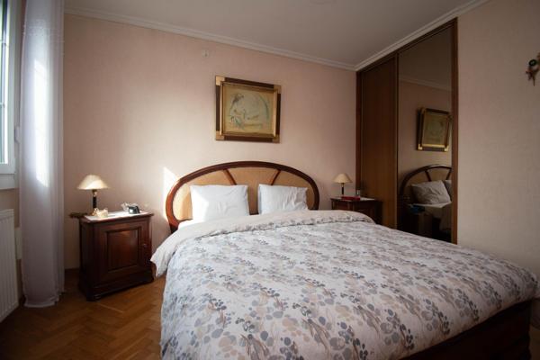 Maison semi-individuelle 3 chambres, aucun travaux