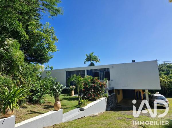 Location maison 5 pièces 140 m² Les Abymes