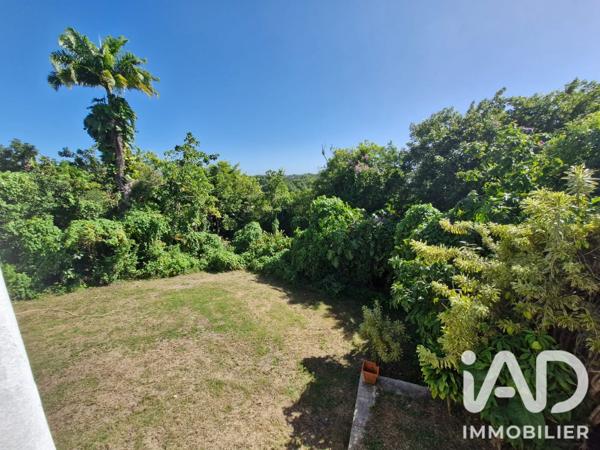 Location maison 5 pièces 140 m² Les Abymes