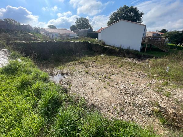 THORIGNY TERRAIN A VENDRE EXCLUSIVITE AMANDA de 722 m²