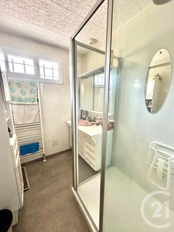Maison à vendre  6 pièces - 140 m 2   COMMELLE VERNAY  - 42
