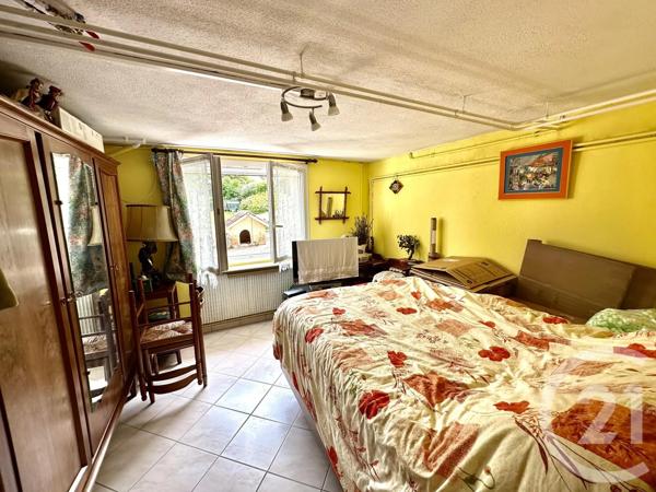 Maison à vendre  6 pièces - 140 m 2   COMMELLE VERNAY  - 42