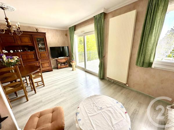 Maison à vendre  6 pièces - 140 m 2   COMMELLE VERNAY  - 42