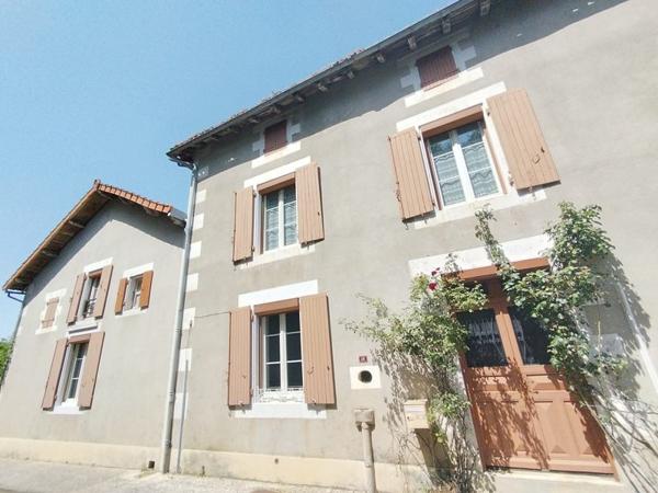 Maison à vendre |  Alloue |  5 pièces | 184,2 m²