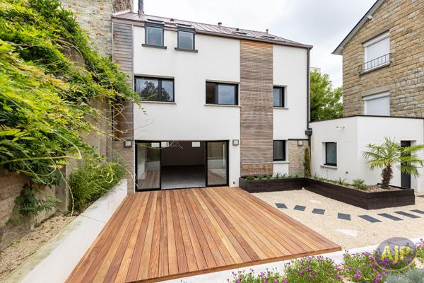Maison à louer Rennes : 7 pièces, 150m² avec 5 chambre(s) à 2 500€ - AJP Immobilier Rennes Nord