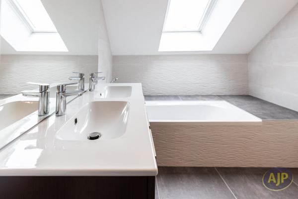 Maison à louer Rennes : 7 pièces, 150m² avec 5 chambre(s) à 2 500€ - AJP Immobilier Rennes Nord