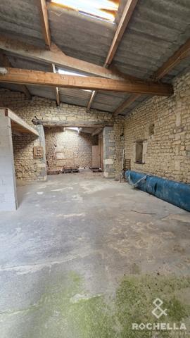 Maison de Maître avec Piscine & dépendances