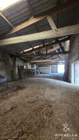 Maison de Maître avec Piscine & dépendances