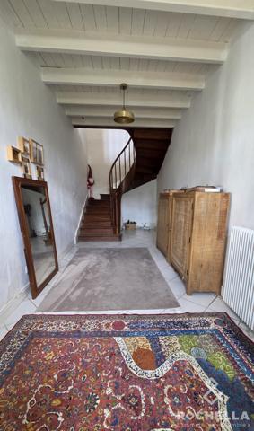 Maison de Maître avec Piscine & dépendances